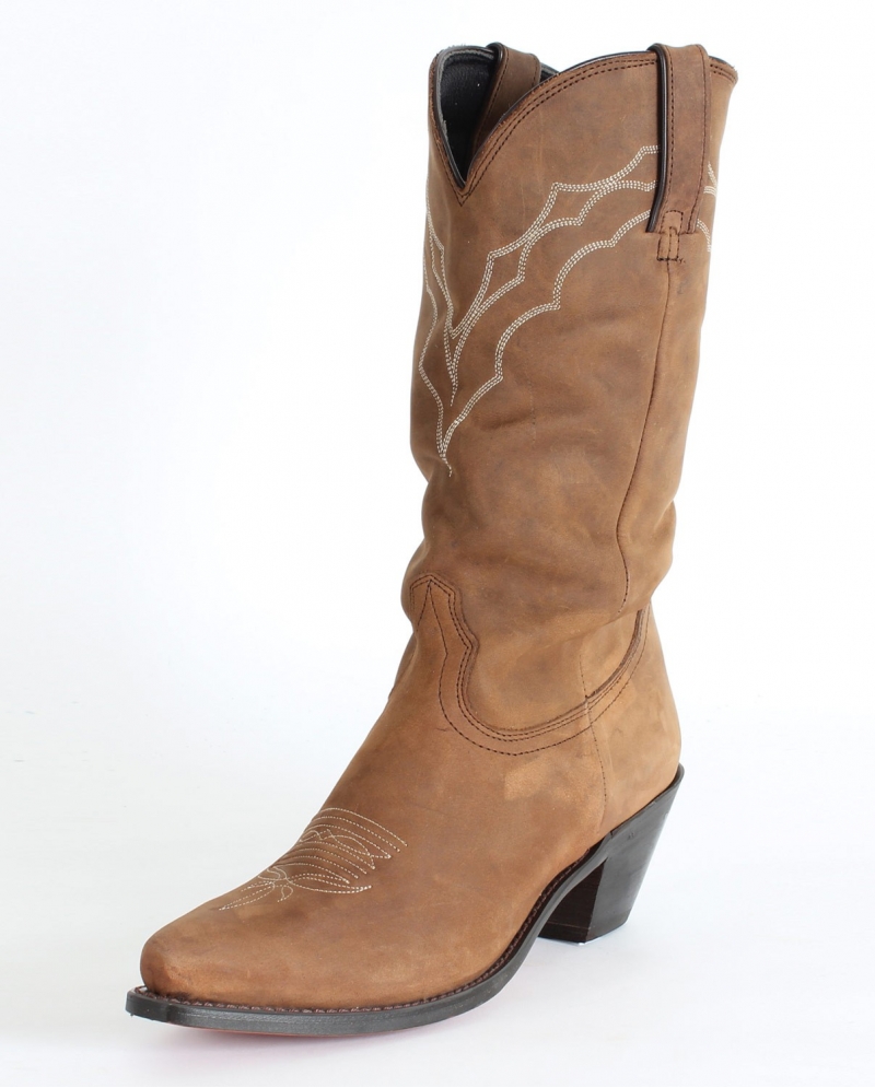womens snip toe cowboy boots 7.5